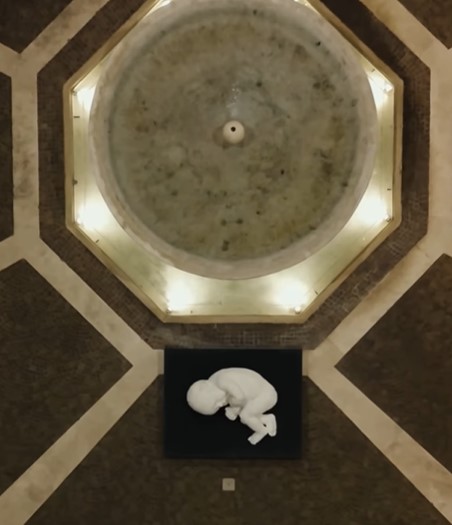 Jago e Look Down: Un Messaggio di Fragilità e&nbsp;Consapevolezza