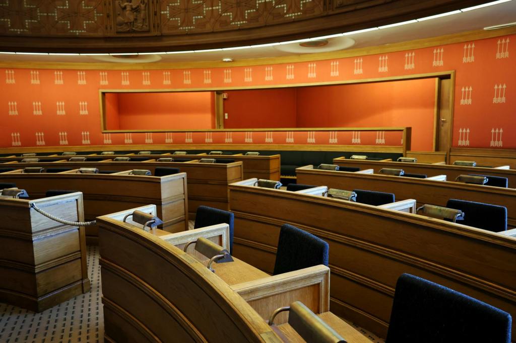 Assenteismo Parlamentare: Un Problema per la Democrazia&nbsp;Italiana